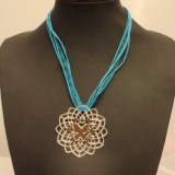 Collier hors collection 007